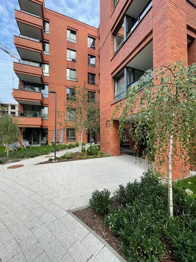 Garden Apartment In Scala location
